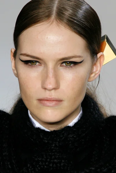 Look 27